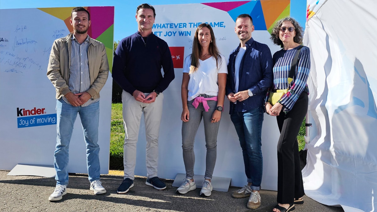 alt="Inauguración Kinder Joy of Moving Experience en Gijón"