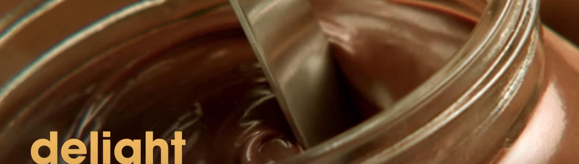 A knife stirring nutella